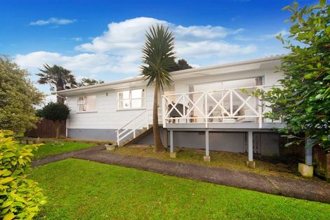 Photo of property in 1/11 Talavera Place, Te Atatu South, Auckland, 0602