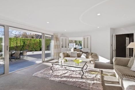 Photo of property in 5 Denley Gardens, Avonhead, Christchurch, 8042