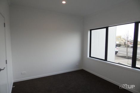 Photo of property in 5 Hudson Bay Road, Hobsonville, Auckland, 0616