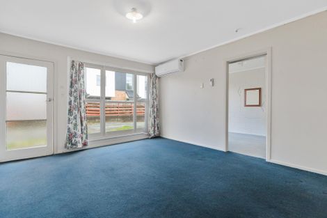 Photo of property in 43 Cameron Road, Bluff Hill, Napier, 4110