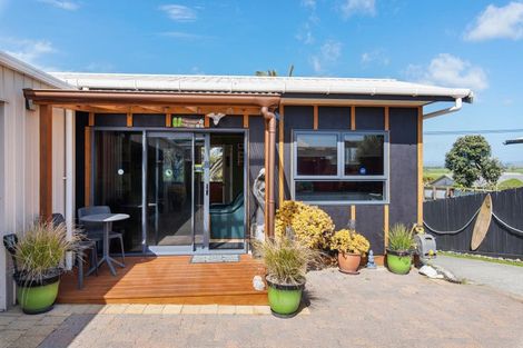 Photo of property in 159 Pukehina Parade, Pukehina, Te Puke, 3189