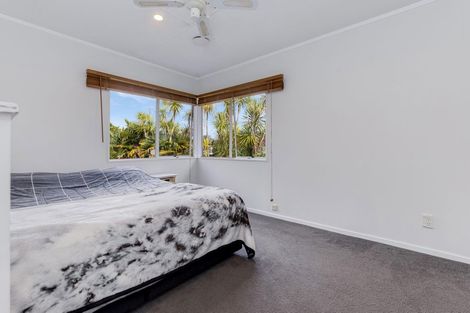 Photo of property in 23 Imperial Place, Henderson, Auckland, 0612