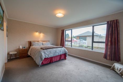 Photo of property in 7 Lawson Burrows Crescent, Te Anau, 9600