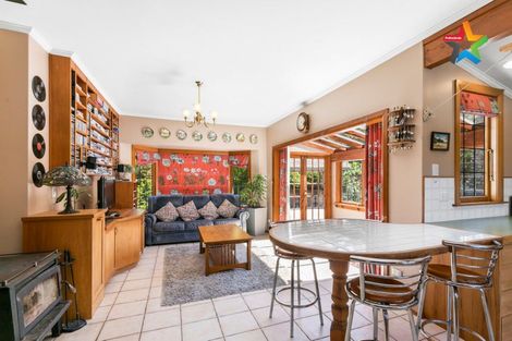 Photo of property in 345 Hebden Crescent, Kelson, Lower Hutt, 5010