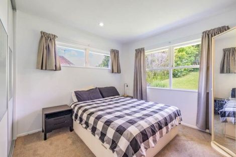 Photo of property in 37 Rosalind Road, Glenfield, Auckland, 0629
