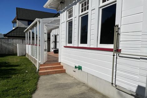 Photo of property in 3 Carow Street, Palmerston North, 4410