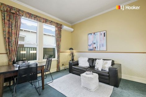 Photo of property in 40 Hargest Crescent, Saint Kilda, Dunedin, 9012
