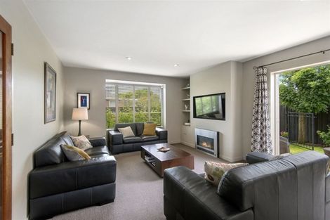 Photo of property in 2 Kemp Lane, Papanui, Christchurch, 8053