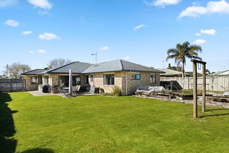 Photo of property in 28 Diomede Glade, Flagstaff, Hamilton, 3210