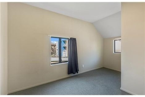 Photo of property in 5/36 Mathesons Road, Phillipstown, Christchurch, 8011