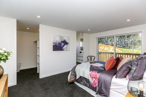 Photo of property in 54 Ainslee Street, Highlands Park, New Plymouth, 4312