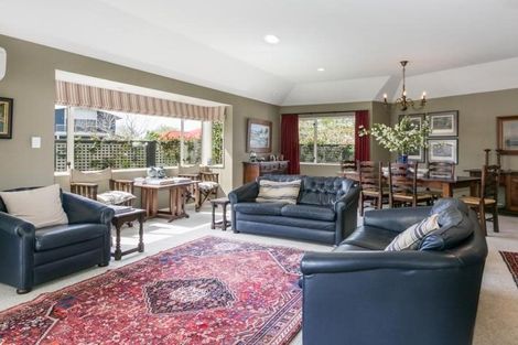 Photo of property in 22 Kensington Drive, Taradale, Napier, 4112