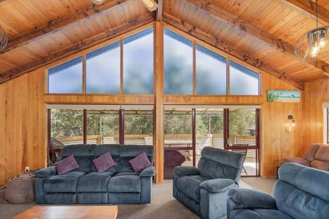 Photo of property in 2 Summer Lane, Tairua, 3508