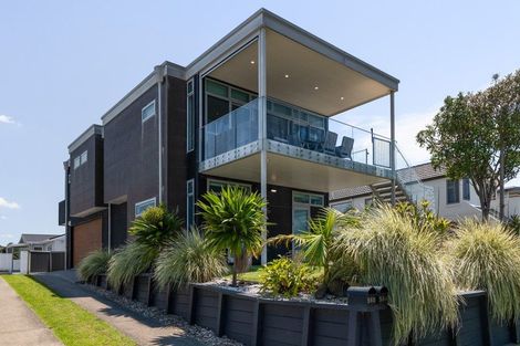 Photo of property in 56a Dillon Street, Waihi Beach, 3611