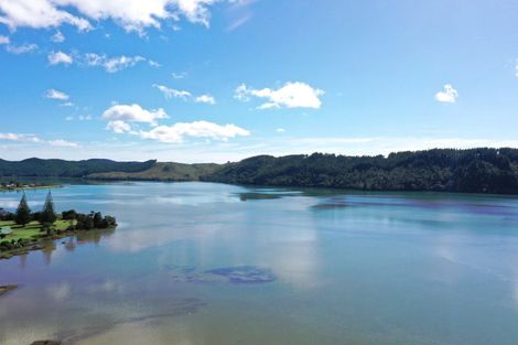 Photo of property in 126 Patiki Place, Whangamata, 3620