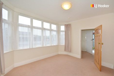 Photo of property in 141 Richardson Street, Saint Clair, Dunedin, 9012