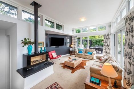 Photo of property in 102 Bolton Street, Kelburn, Wellington, 6012