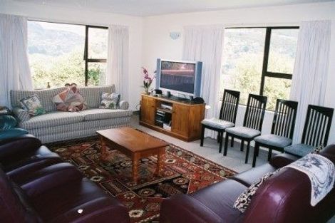 Photo of property in 43b Thatcher Crescent, Crofton Downs, Wellington, 6035