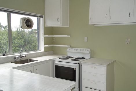 Photo of property in 8/218 Onepu Road, Lyall Bay, Wellington, 6022