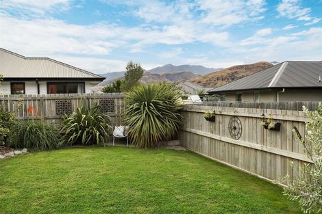 Photo of property in 11 Violet Way, Lower Shotover, Queenstown, 9304
