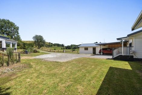 Photo of property in 1083 Tarata Road, Kaimata, Inglewood, 4387