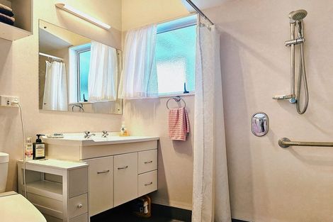 Photo of property in 27 Tanekaha Lane, Kerikeri, 0294