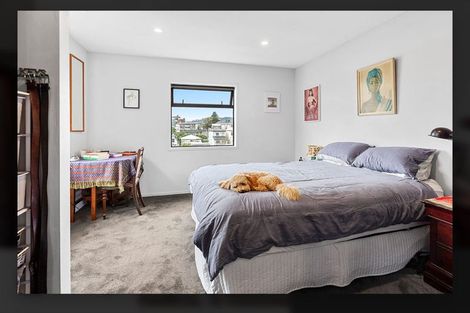 Photo of property in 163 Grant Road, Thorndon, Wellington, 6011