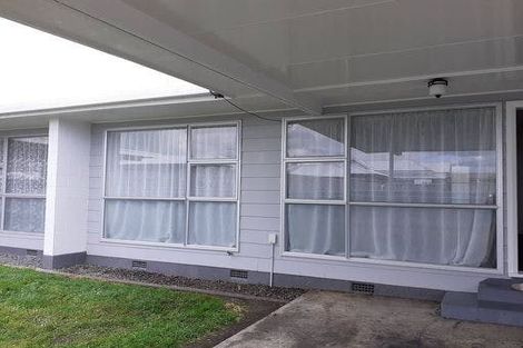 Photo of property in 5/6 Russell Street, Feilding, 4702
