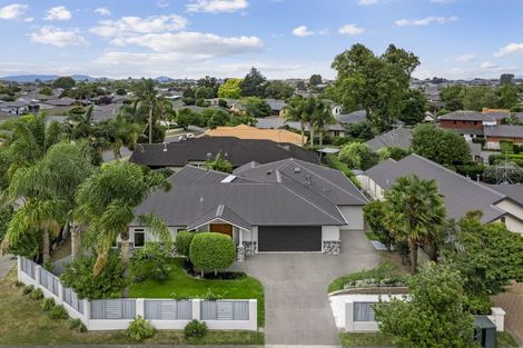 Photo of property in 2 Merlot Place, Rototuna, Hamilton, 3210