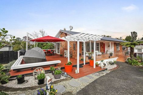 Photo of property in 19 Merchant Avenue, Te Atatu South, Auckland, 0610