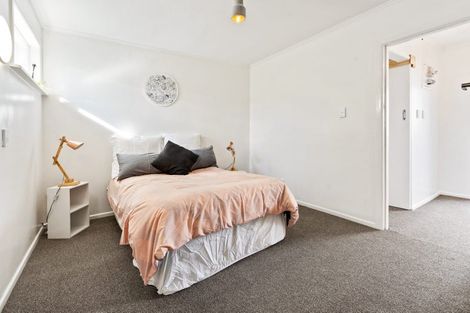 Photo of property in 2/21 Marr Road, Manurewa, Auckland, 2102