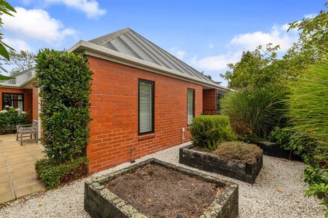 Photo of property in 1/33 Makora Street, Fendalton, Christchurch, 8041