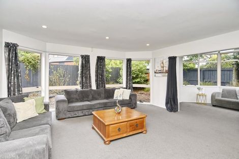 Photo of property in 9 Tangmere Place, Burwood, Christchurch, 8061