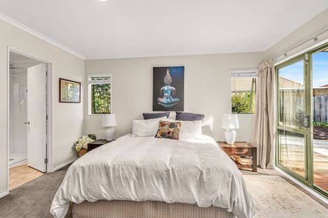 Photo of property in 4 Mayfair Close, Whitianga, 3510