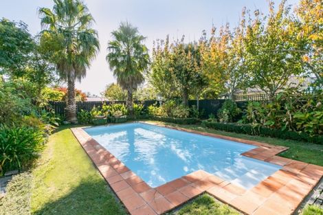 Photo of property in 11 Simla Avenue, Havelock North, 4130