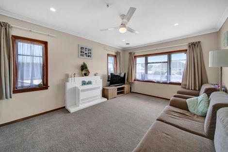 Photo of property in 26 Collins Street, Hawera, 4610