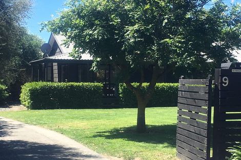 Photo of property in 9 Redwood Place, Te Awanga, 4102