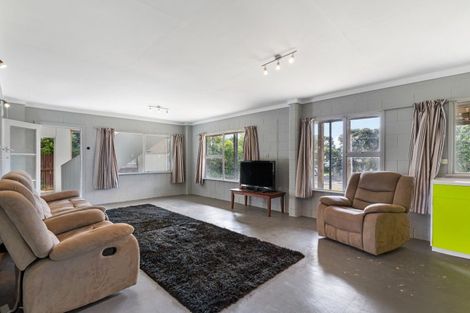 Photo of property in 117 Pohutukawa Crescent, Whangamata, 3620
