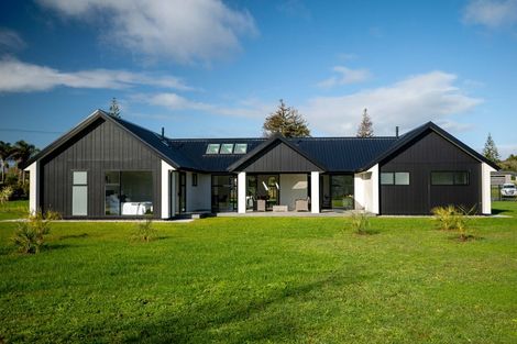 Photo of property in 2 Tareha Place, Kerikeri, 0230