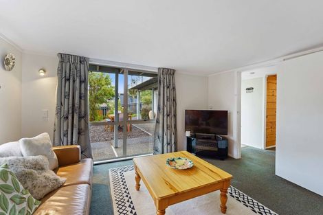 Photo of property in 31 Leinster Avenue, Raumati South, Paraparaumu, 5032