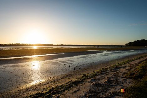 Photo of property in 30a Harbour View Road, Tahawai, Katikati, 3170