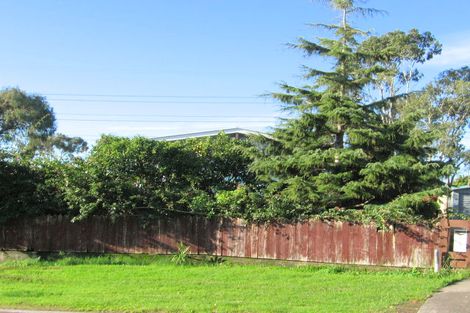 Photo of property in 5 Pesaro Place, Clover Park, Auckland, 2023