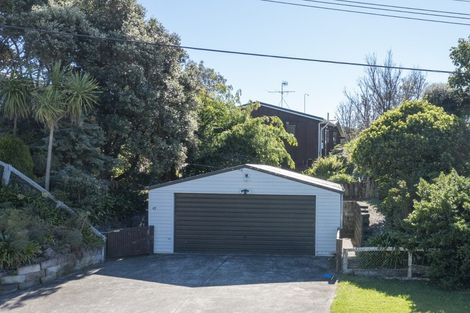Photo of property in 67 Waimea Road, Waikanae Beach, Waikanae, 5036