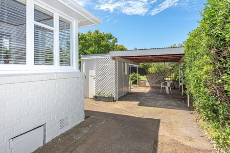 Photo of property in 10 Hadfield Crescent, College Estate, Whanganui, 4500