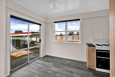 Photo of property in 11a Buchanan Place, Hawera, 4610