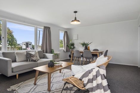 Photo of property in 6 Donovan Street, Te Puke, 3119