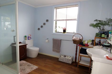 Photo of property in 83 Dick Street, Reefton, 7830