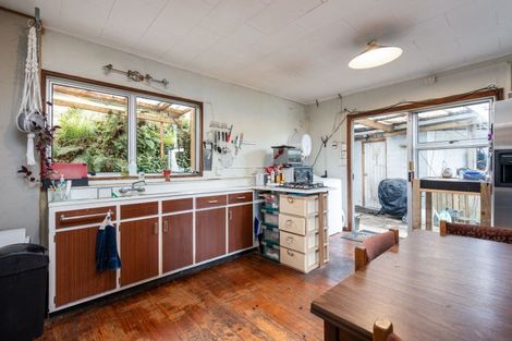 Photo of property in 13 Junction Road, Ravensbourne, Dunedin, 9022