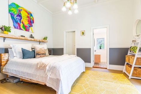 Photo of property in 88 Woodlands Park Road, Titirangi, Auckland, 0604