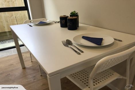 Photo of property in 15 Casheltown Way, Flat Bush, Auckland, 2019